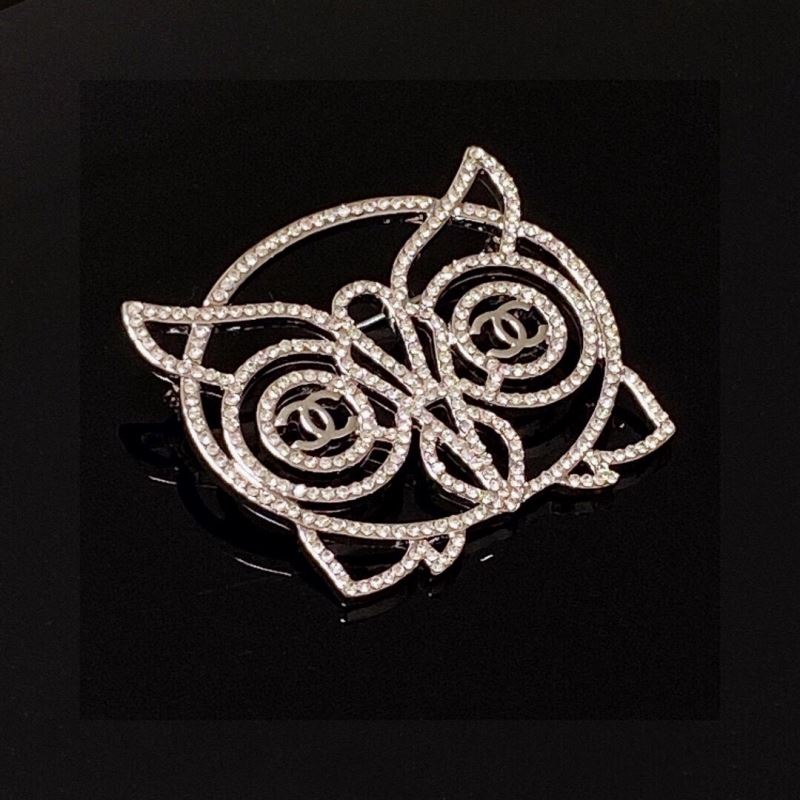 Ch*el brooches